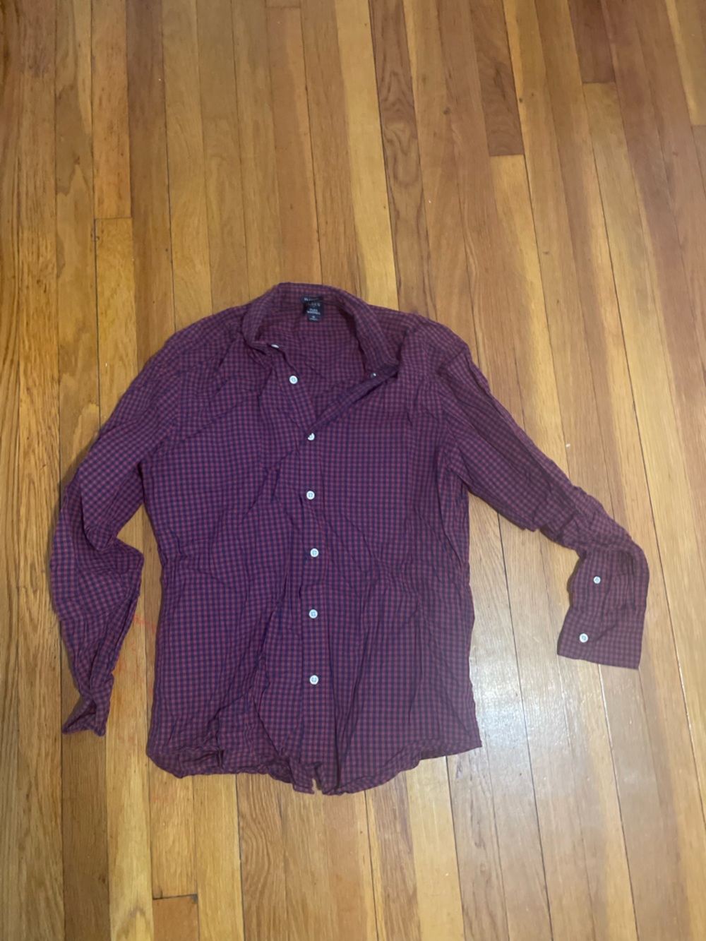 J.Crew Flex Washed Gingham Button Down Shirt Men’s Medium Red Classic Fir